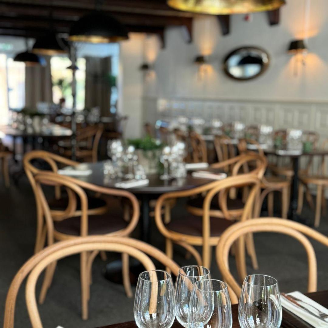 Hotel Gillet I Koping (Vastmanland)