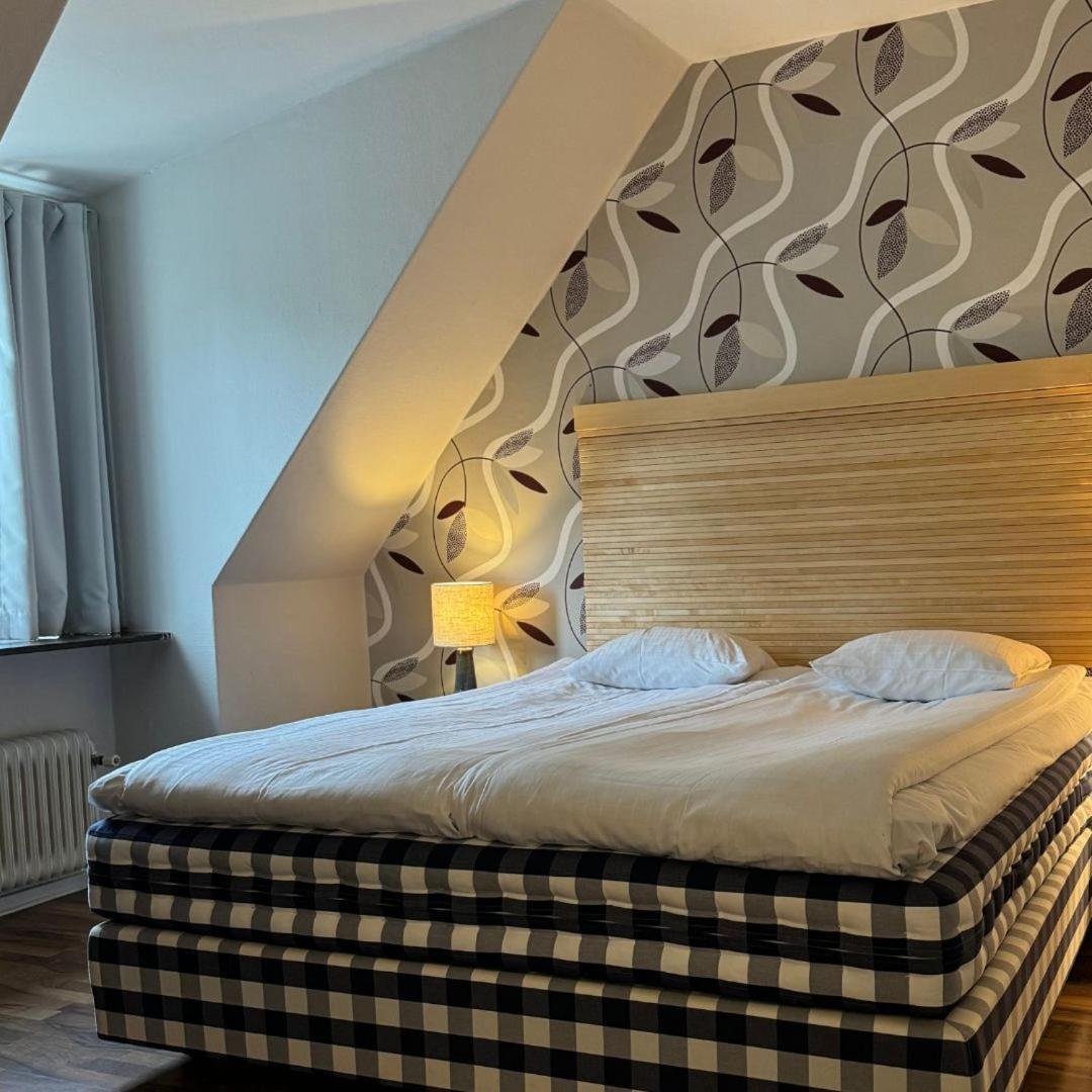 Gillet I Hotel Koping (Vastmanland)